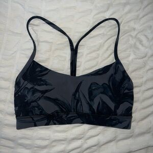 Lululemon flow Y nulu gray/blue Floral Sports Bra